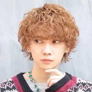 ミディアム パーマ ヘアアレンジ メンズ 🔥ニュアンス フェザー小林海斗🔥のヘアスタイル