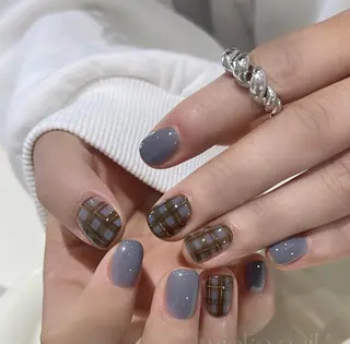 ネイル エリ🫧 nail池袋東口のネイルデザイン