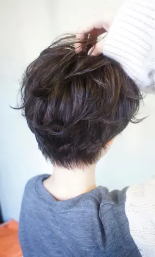 ショート カラー パーマ 🟦髪質改善6年 💊YAMAMOTOのヘアスタイル