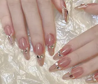 ネイル D-BEAUTY Nailsalonのネイルデザイン