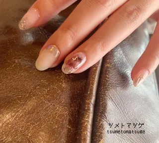 ミディアム ネイル ツメトマツゲ .のネイルデザイン