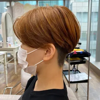 ショート カラー パーマ 大場 優のヘアスタイル