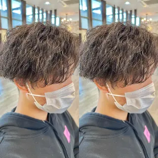 ショート パーマ メンズ おおつか せいやのヘアスタイル