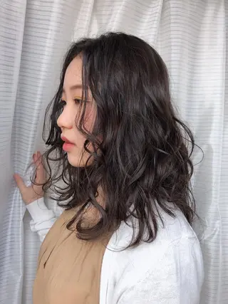 セミロング ヘアアレンジ 【ピンク/韓国ヘア/ ヘアセット】亜海のヘアスタイル