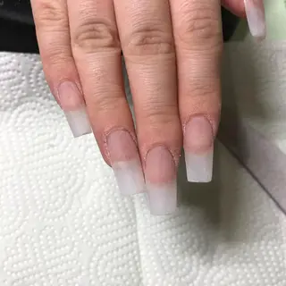 ミディアム ネイル 《LB》ラブリエ Nail&eyeのマツエク・マツパデザイン