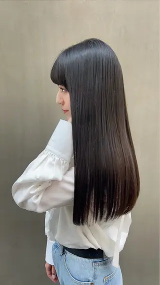 ロング カラー Zina千葉 2nd あい ݁𝜗𝜚.₊のヘアスタイル