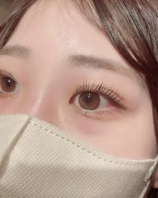 マツエク・マツパ Vivi/ Minamiのマツエク・マツパデザイン