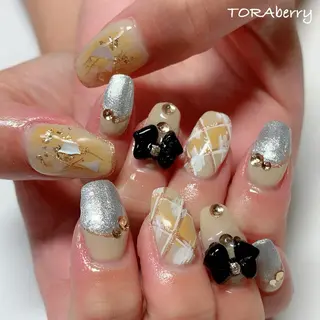 ネイル ネイリスト なつみのネイルデザイン