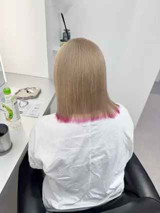 ショート カラー ブリーチ/艶カラー 💎koharu💎のヘアスタイル