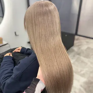 ロング カラー Ren. 🦋デザインカラーのヘアスタイル