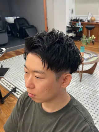 ショート メンズ メンズカット✂️ スキンフェード伊藤陸のヘアスタイル
