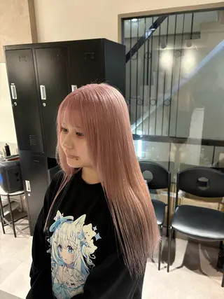 カラー Seleneコウキ ブリーチ/ハイトーンのヘアスタイル