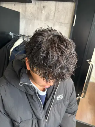 パーマ メンズ _WHITE / KENTOのヘアスタイル
