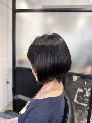 ショート ツヤツヤ縮毛矯正 /美髪カラー　小山のヘアスタイル