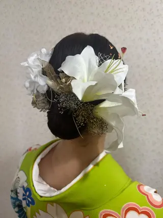 レイヤー 艶々カラーのヘアスタイル