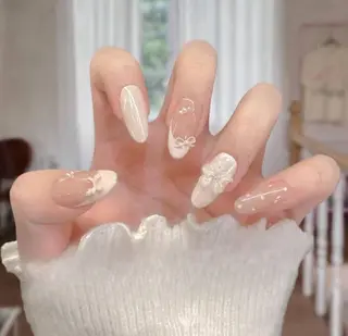 ネイル 🪷Mi.o あいちゃん🐝のネイルデザイン