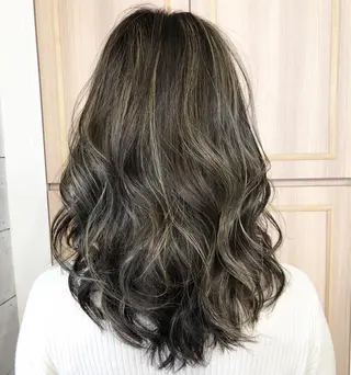 セミロング カラー パーマ ヘアアレンジ 🌼圧倒的な口コミ数 BRAVE柏東口のヘアスタイル