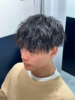 ショート パーマ 千葉弘平 🔥波巻き特化🔥のヘアスタイル