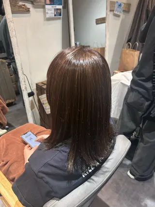 カラー 牛尾 綾花のヘアスタイル