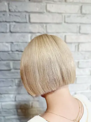 ショート 髪質改善/レイヤー/ 小顔/デザインのヘアスタイル