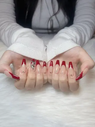 ネイル Naru Kelinailのネイルデザイン