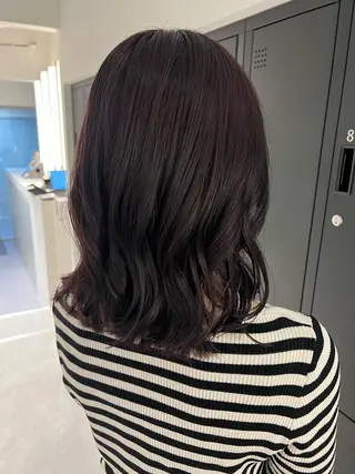 ミディアム カラー ヘアアレンジ 暗髪カラー🫐パーマ おくだりんかのヘアスタイル