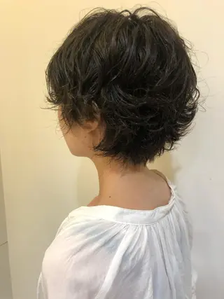 ショート パーマ ヤマモト マイのヘアスタイル