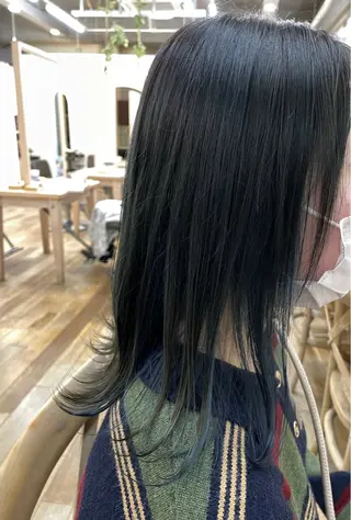 カラー 玉邑 美菜のヘアスタイル