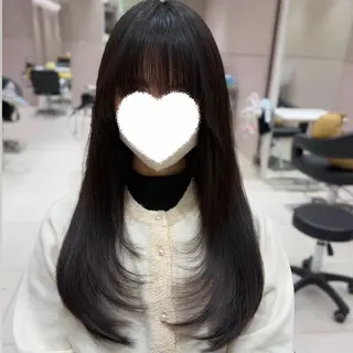 ロング カラー 内田 志乃のヘアスタイル