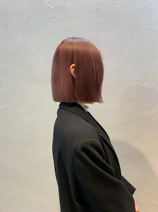 ショート 黒染め落とし ムラ修正　ハイトーンのヘアスタイル