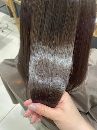 ミディアム 茂木 結希のヘアスタイル