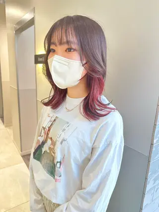 ショート カラー パーマ ヘアアレンジ メンズ キッズ ネイル マツエク・マツパ アイブロウ 切りっぱなしヘアボブ ミディアムヘアRYOのヘアスタイル