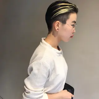ショート カラー パーマ ヘアアレンジ レイヤー/ブリーチ HIKARU ♡のヘアスタイル