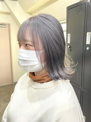 ショート カラー パーマ ヘアアレンジ メンズ キッズ ネイル マツエク・マツパ アイブロウ 切りっぱなしヘアボブ ミディアムヘアRYOのヘアスタイル