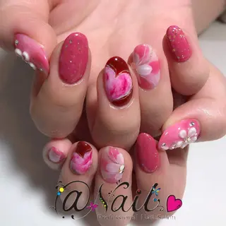 ネイル 小尾 栞のネイルデザイン