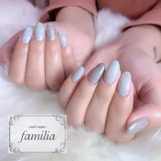 ネイル -nailroom- familiaのネイルデザイン