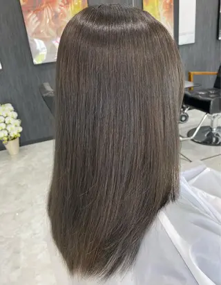 セミロング 透明感カラー🕊️✨ Mayu🦮🩶のヘアスタイル