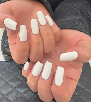 ネイル Nailsalon Dejavuのネイルデザイン