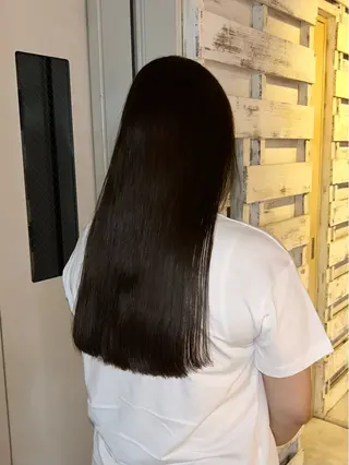 ロング カラー 佐藤 ウィリアムのヘアスタイル