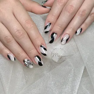 ネイル Maggie Nail🦩のネイルデザイン