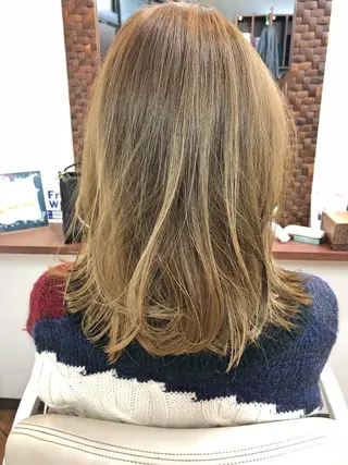 カラー ヘアと眉Otsuka Hikari💆‍♀のヘアスタイル