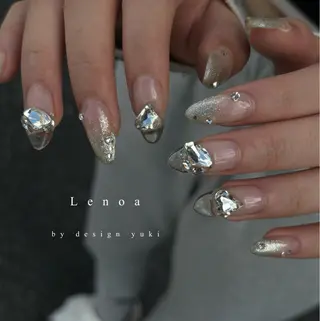 ネイル Lenoa Yukiのネイルデザイン