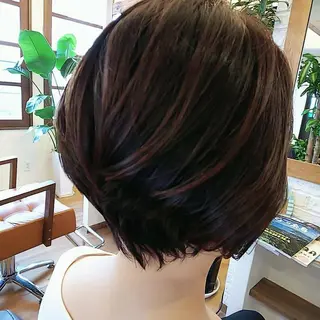 ショート 井上 真利のヘアスタイル