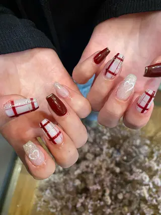 ネイル crystal ⭐︎ colorのネイルデザイン