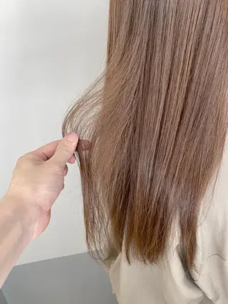 セミロング カラー 【透明感、艶髪】西村 有司のヘアスタイル