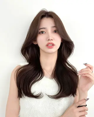 ロング カラー 韓国ヘア　紗希 🦋のヘアスタイル