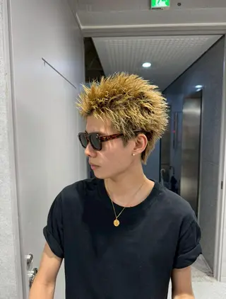 メンズ *メンズ専門アカデミ ー🔥BLUCK🏁のヘアスタイル