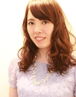 セミロング 所渉/韓国レイヤー /ウルフカットのヘアスタイル