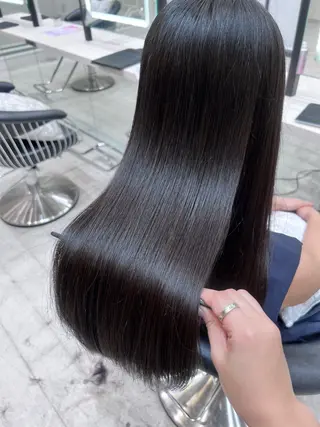 MIKU /ボブ/外ハネボブのヘアスタイル