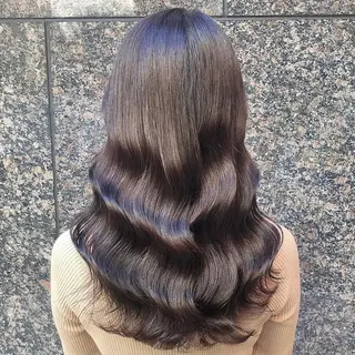 ロング カラー レイヤー🤍 ベージュ🤍 聖奈のヘアスタイル